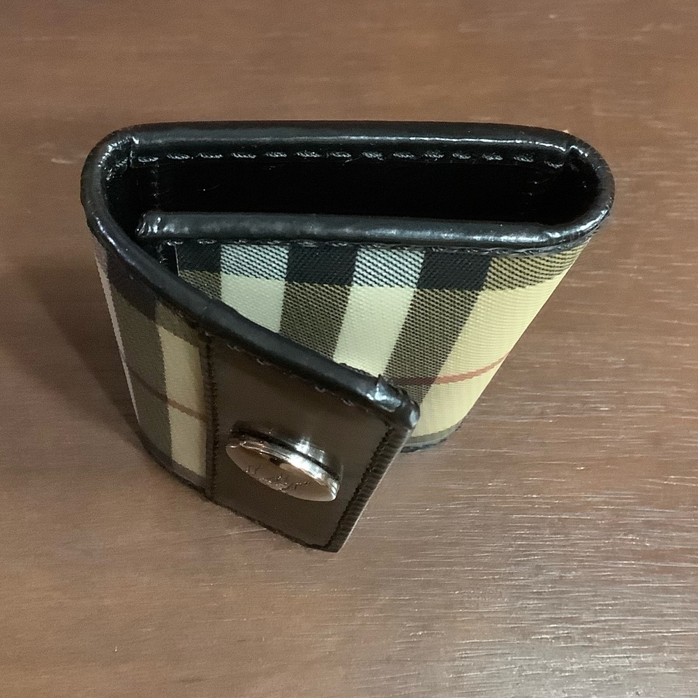 Burberry Key/Card Holder - Picture 9 of 9